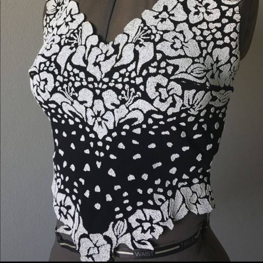 Tadashi Shoji